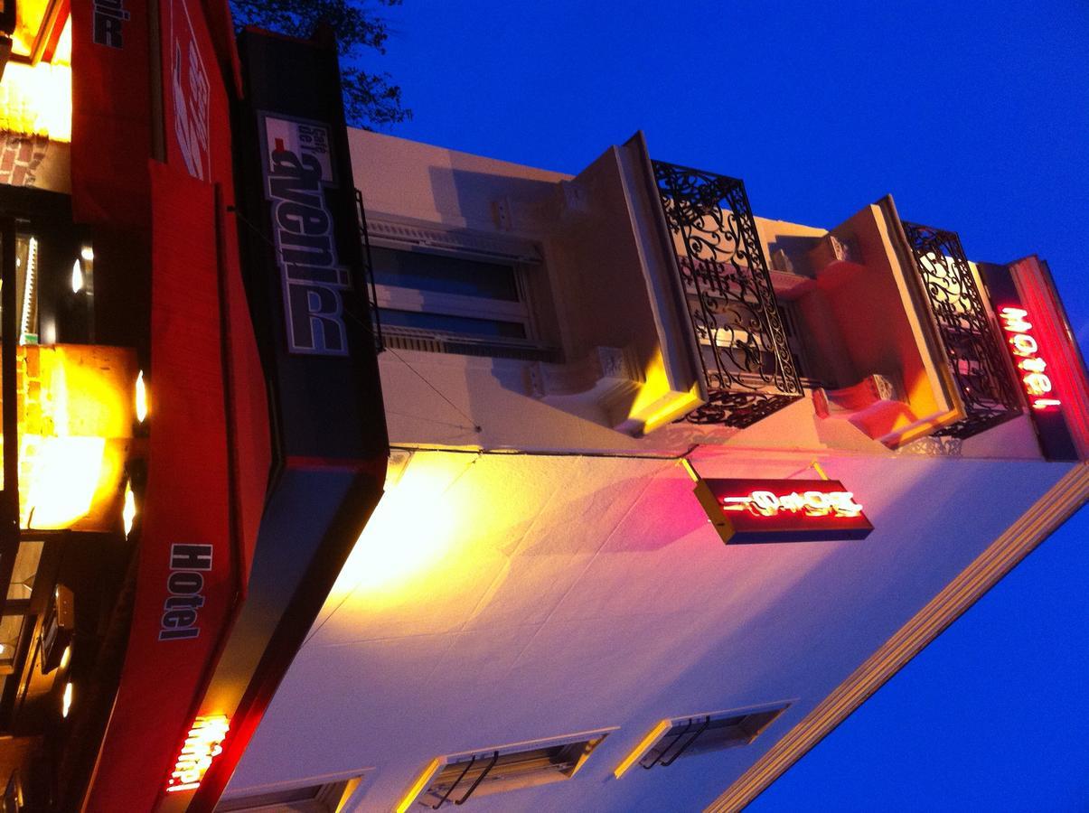 Cafe Hotel De L'Avenir Saint-Ouen  Exterior photo